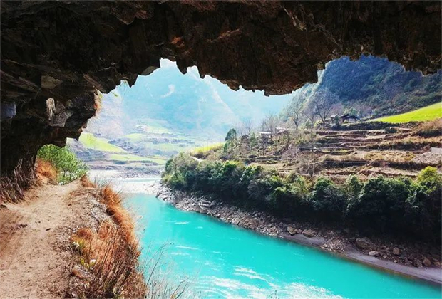 怒江旅行社：貢山，一個(gè)來了就不想走的地方